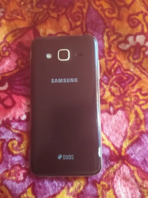 Samsung Galaxy j3 2