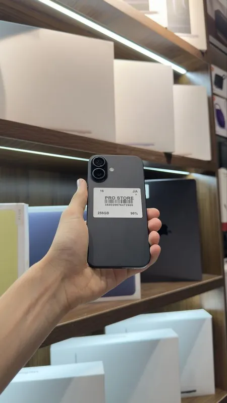 iphone 16 naxtka 1