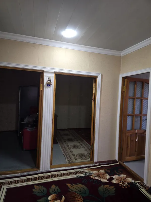 3 xonali kvartira 10 мк 88 дом город Чирчик