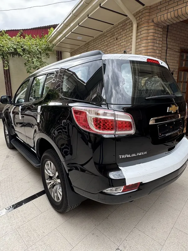 Trailblazer 2020 / 21 yangi 3 Trailblazer 2020 / 21 yangi 3