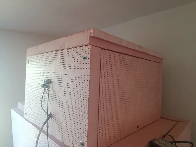 Inkubator 70-80 talik/ инкубатор на 70-80 яиц 1