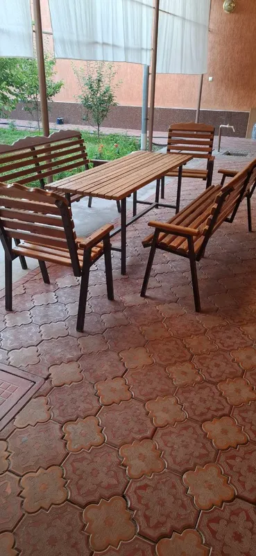 xovli uchun taxtali stol stul
