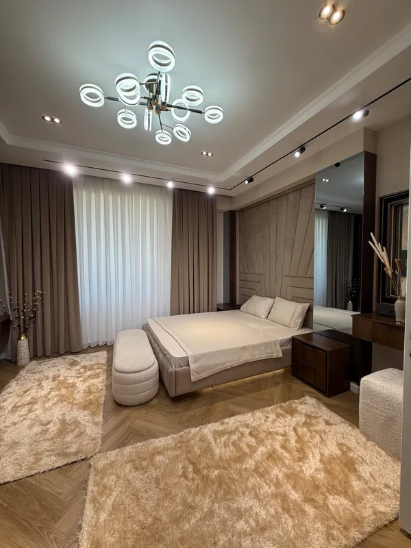 Продаётся 4-комнатная квартира в ЖК City Life (ориентир Piramit Tower) — фото 1