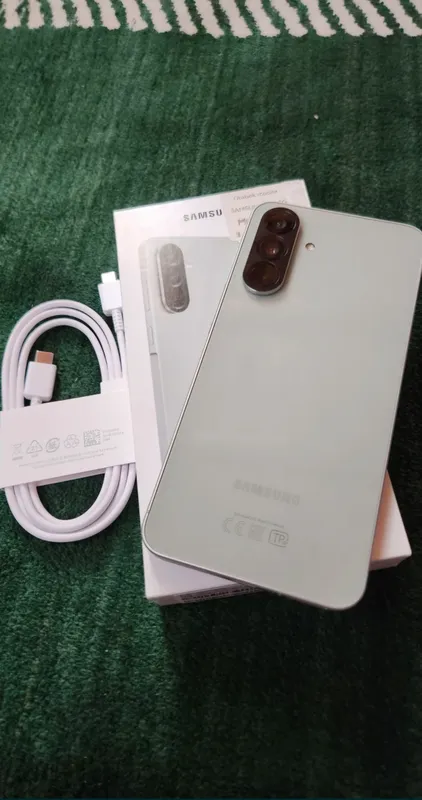 Samsung a56 6