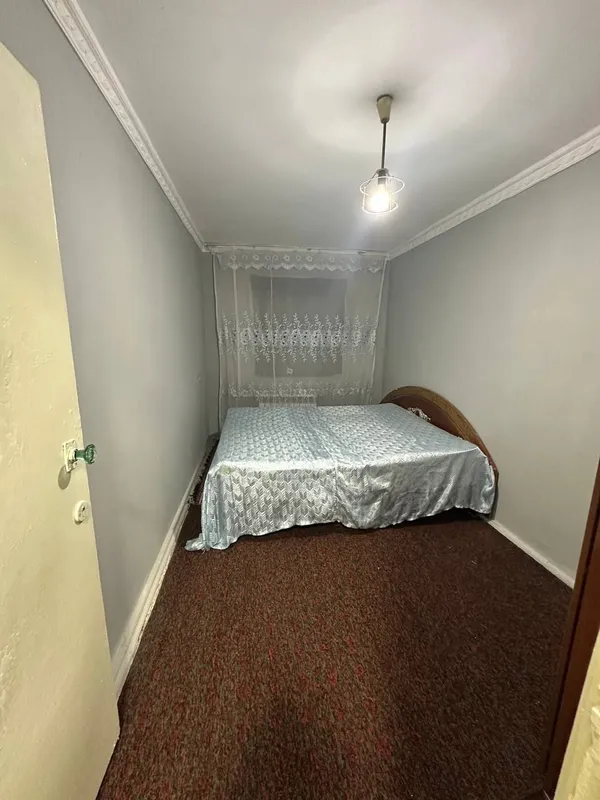 Srochna 3 xonali oʻrta podezdan 1- etajdan dom sotiladi — фото 5