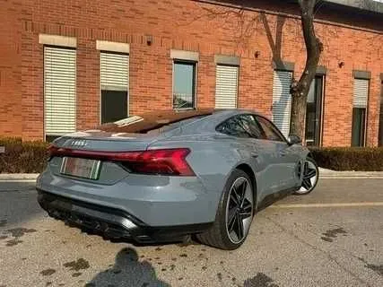 Audi e-tron GT boshlangich 30% tolov bilan nasiya savdo asosida 4 Audi e-tron GT boshlangich 30% tolov bilan nasiya savdo asosida 4