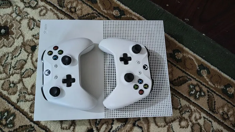 Xbox one s Microsoft