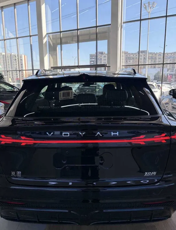 Voyah Courage 2026 restyling 2 Voyah Courage 2026 restyling 2