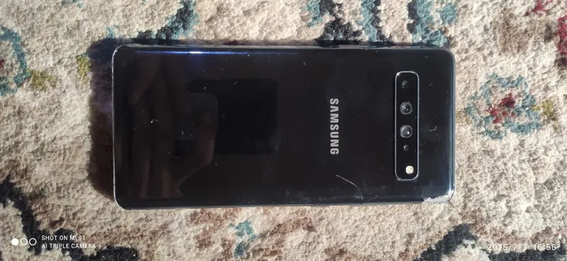 Samsung s10 5g 8/256 3 Samsung s10 5g 8/256 3