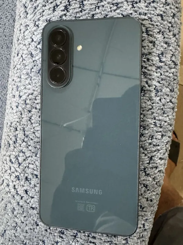 Samsung A37 sotiladi 4 Samsung A37 sotiladi 4