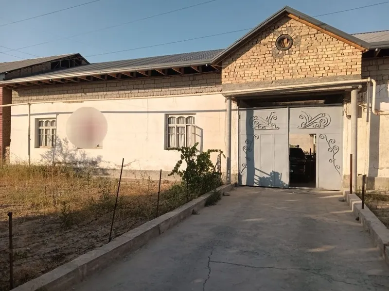 Bektemir tumanida uy sotilasi 6 sotik 1 Bektemir tumanida uy sotilasi 6 sotik 1
