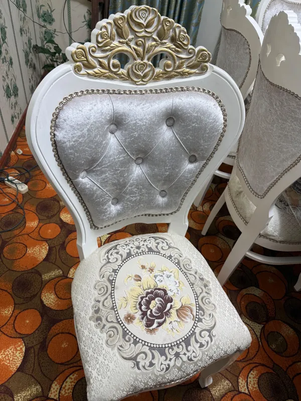 Stol-stul elegantni ko’rinishda yangi 5 mln kelishamiz