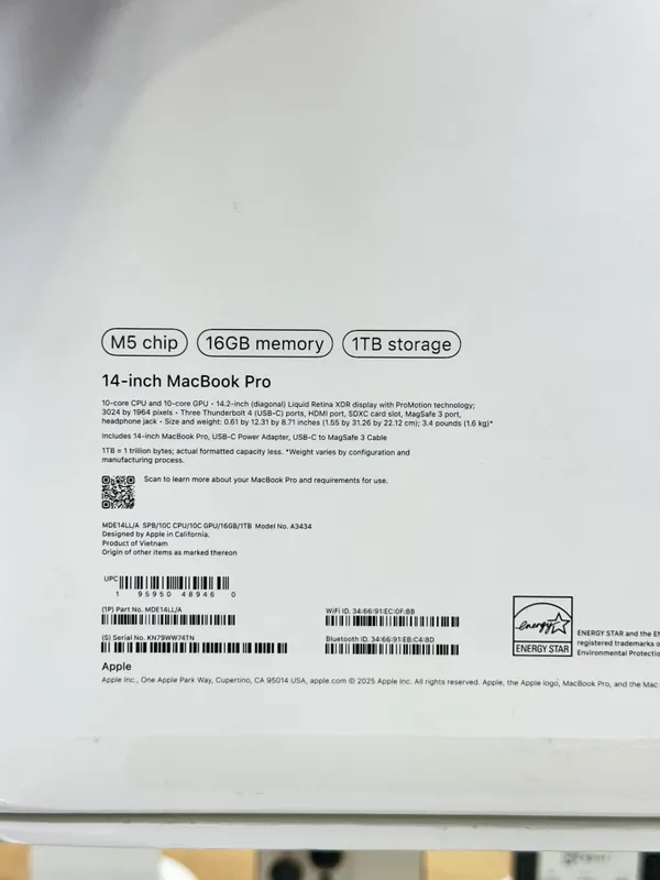MacBook Pro M5 16-1trb — фото 4