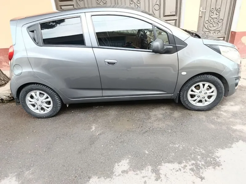 Продается авто спарк