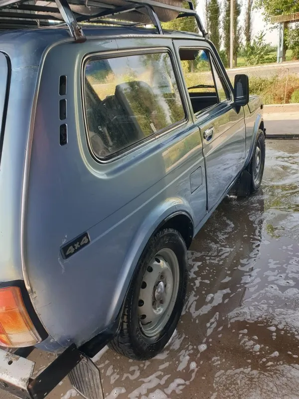 Нива 4×4 газ бензин на ходу — фото 1