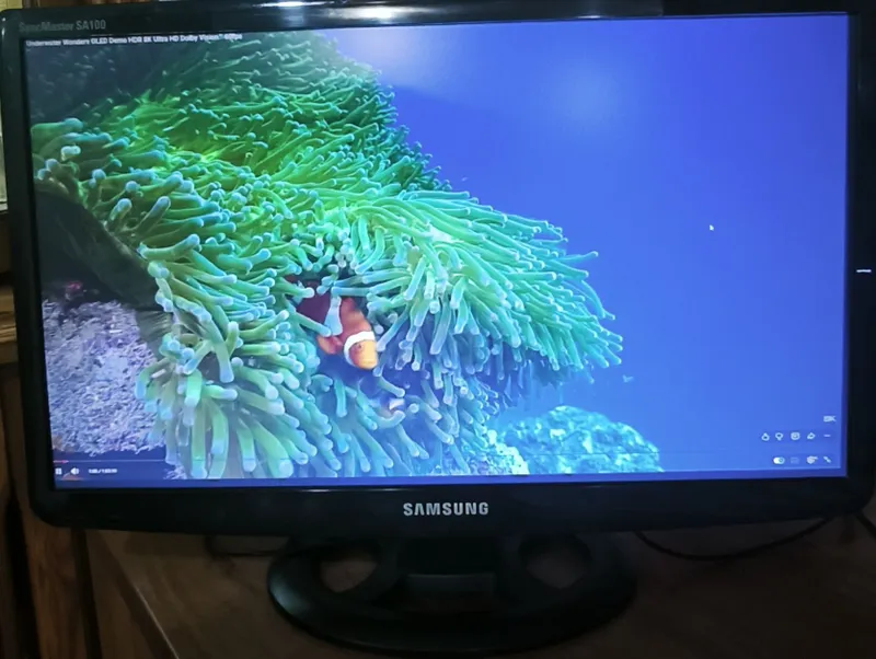 Б/у монитор Samsung 21.5" (2013 г.) + кабель и переходник | Не для игр 1