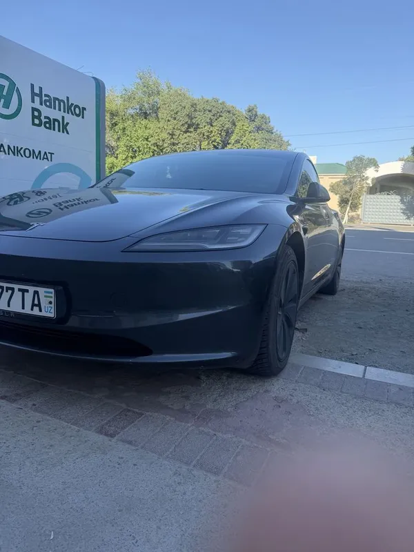 tesla mode 3 highland — фото 5