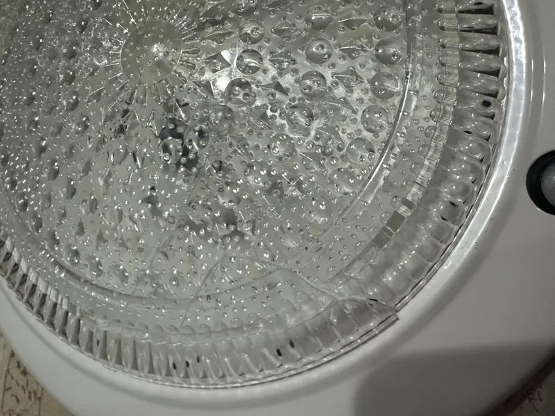 Продаю LED-светильники с датчиком движения 5