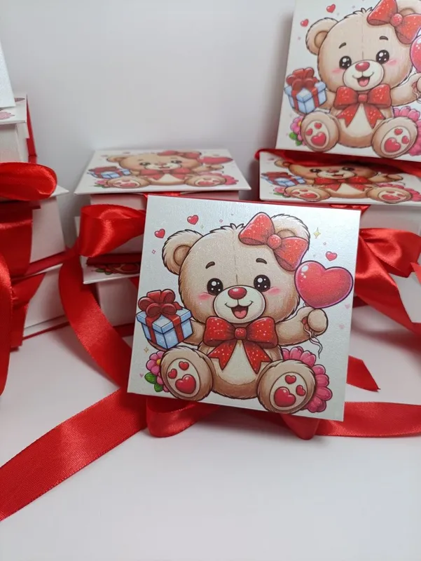 Коробочки из плотного картона