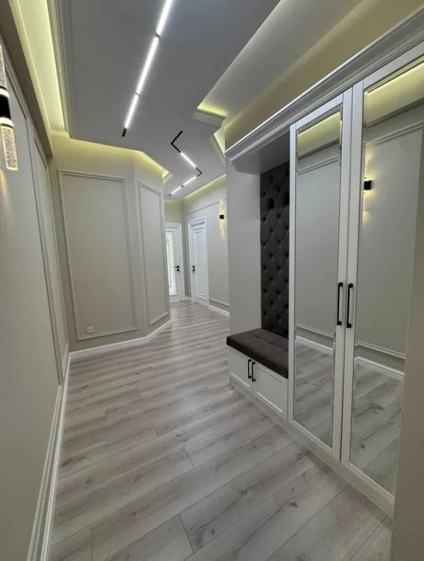 Продаётся 3-комнатная квартира, 60 м², 2/4, новый евроремонт — фото 2