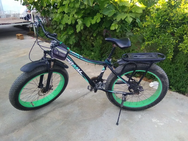 Velosapet shirokiy balon