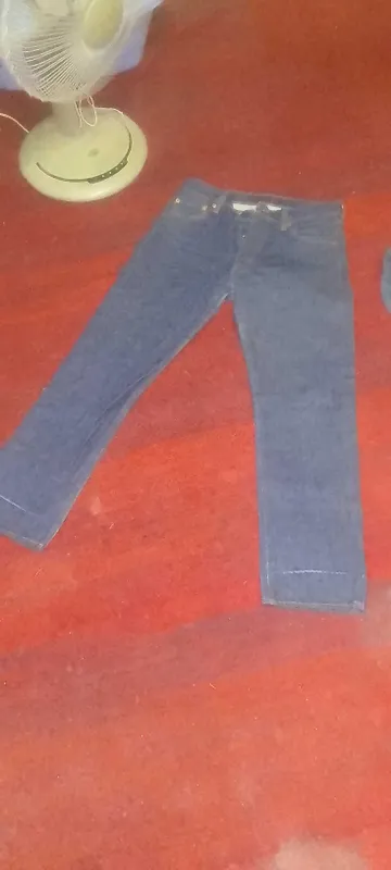 Levis 501 Продаются джинсы. — фото 5