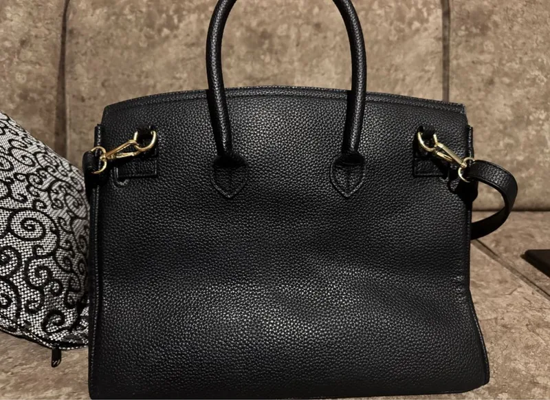 Продаю стильную чёрную сумку в стиле Hermès Birkin 3 Продаю стильную чёрную сумку в стиле Hermès Birkin 3