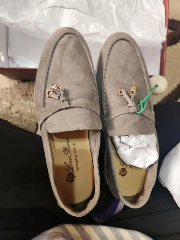 Loro Piana sotiladi
