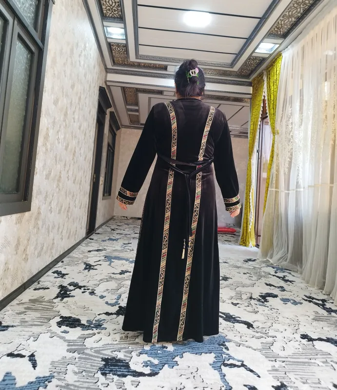 Ayollar kiyimi Abaya — фото 1