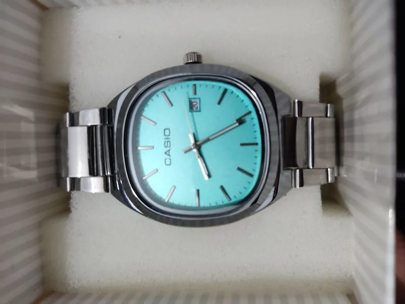 Часы casio в необычном цвете 1 Часы casio в необычном цвете 1
