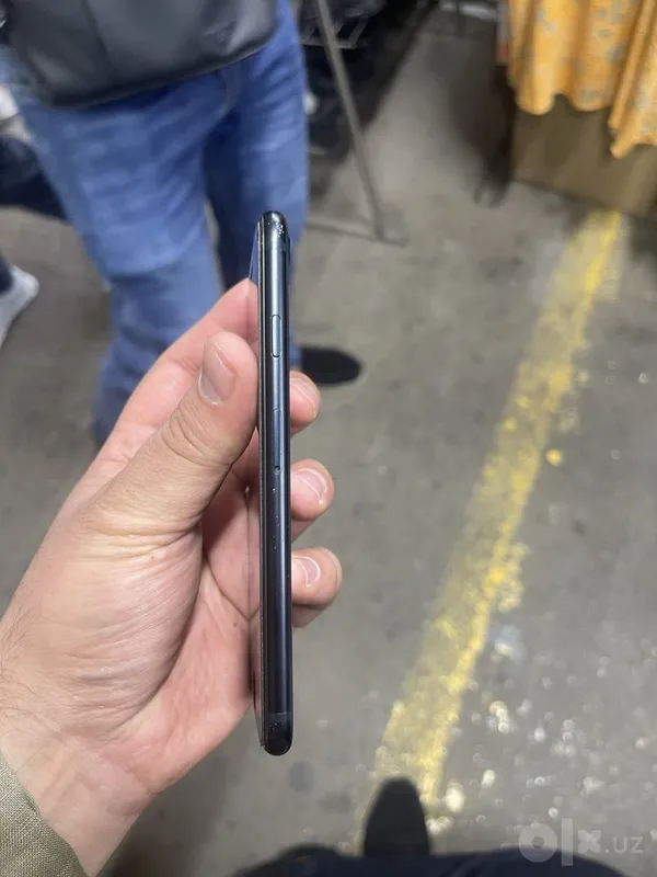 iPhone SE 2022, 64 ГБ 1 iPhone SE 2022, 64 ГБ 1