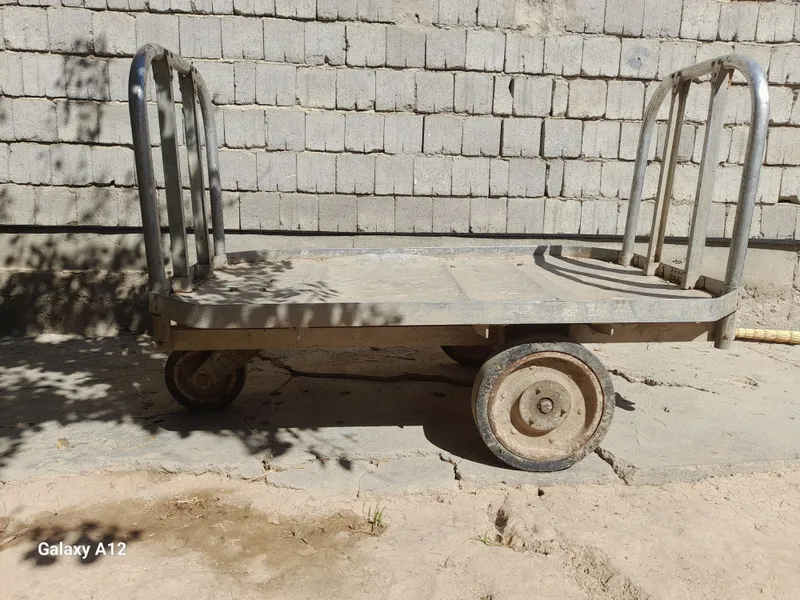 Юк ташиш араваси 3