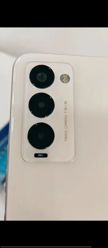 Tecno camon 18 NFC — фото 1