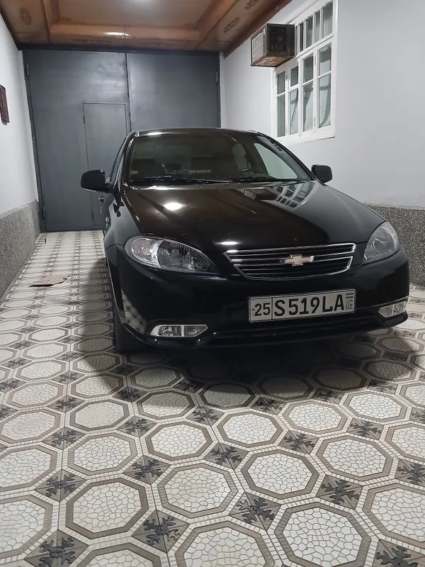 Qora Jentra olasiz minasiz