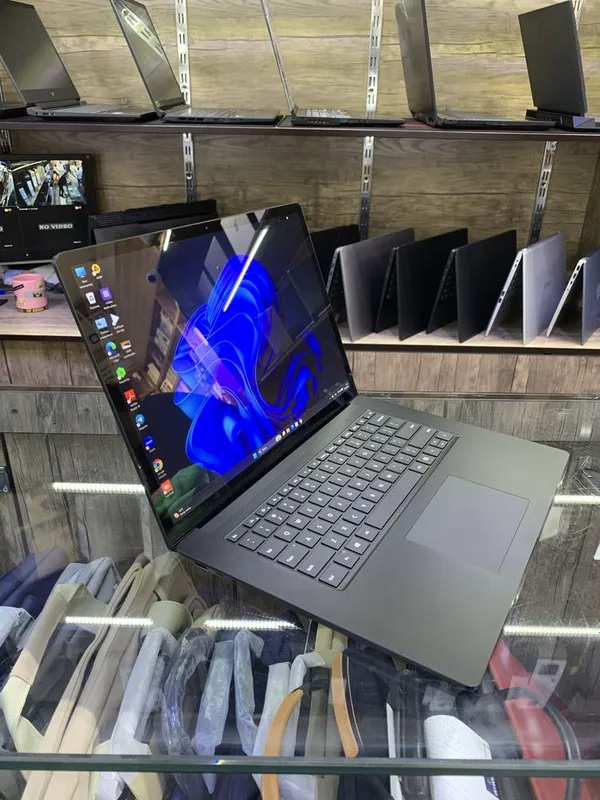 Б/У Microsoft Surface Laptop — фото 1