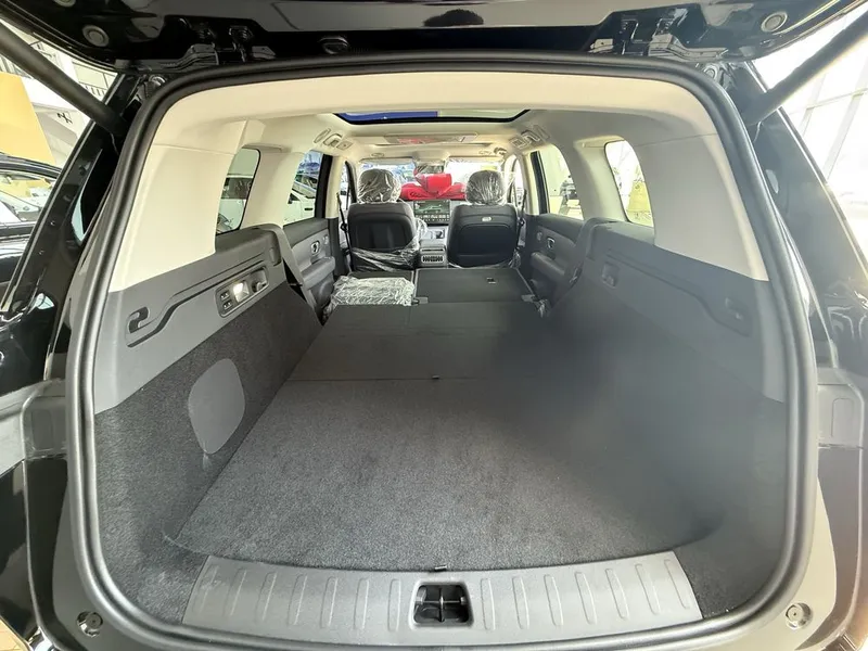 Leapmotor C16 2026 luxury lidar 280 km — фото 3