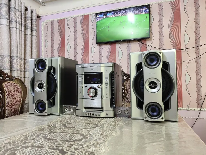 Sony 4600 watt bass bomba sotiladi — фото 4