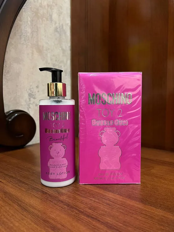 MOSCHINO TOY BUBBLE GUM nabori