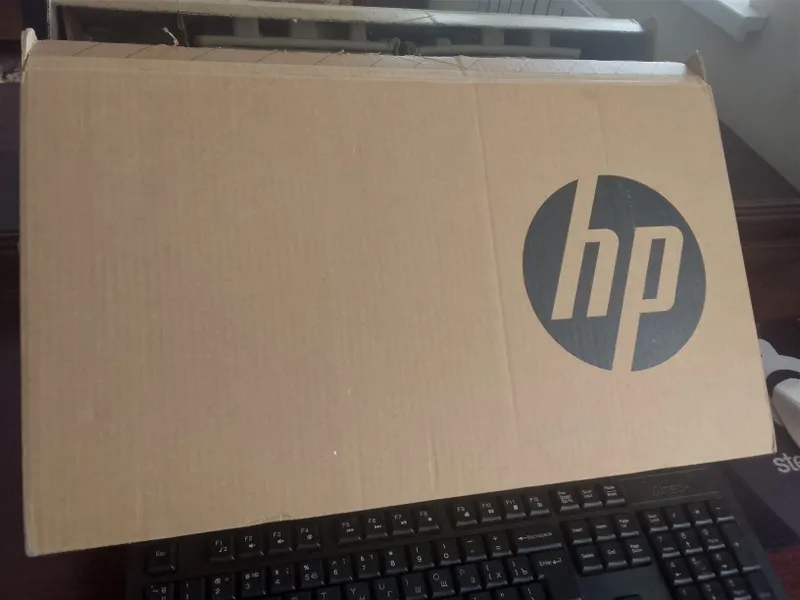 HP noutbuk offisniy 6