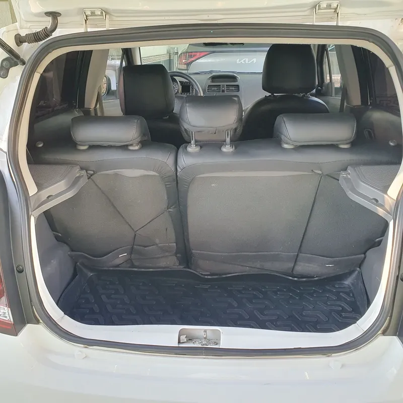Продается Chevrolet Spark 8