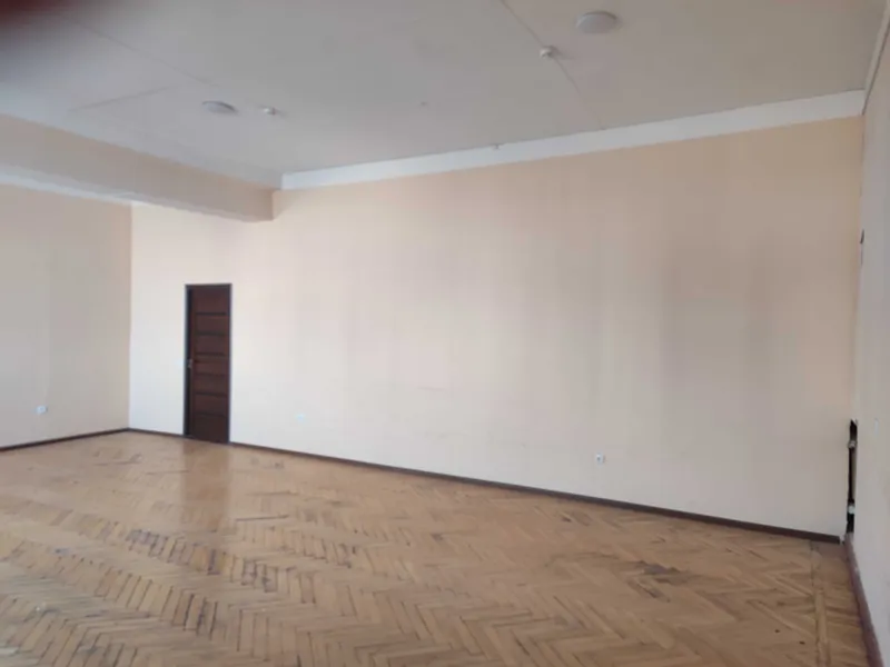 офис 70м2 центральная улица 1-линия ofis 70m2 markaziy kocha 1-qatorda — фото 6