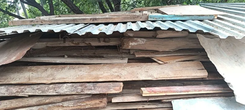 Чёрный потолок, Болор, Эшик рамка, Тахта (древесина) — фото 1