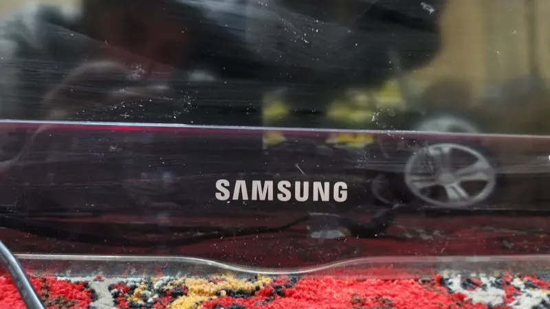 Телевизор Samsung — фото 2