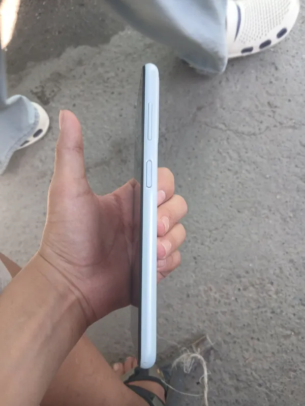 SAMSUNG  F13 karobka dakement bor kafolati ham bor — фото 4