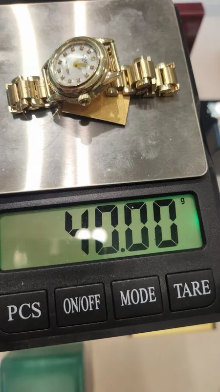Золотые часы Rolex — фото 4