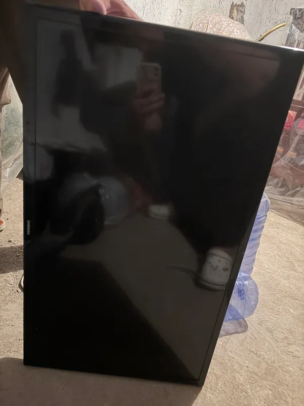 телевизор