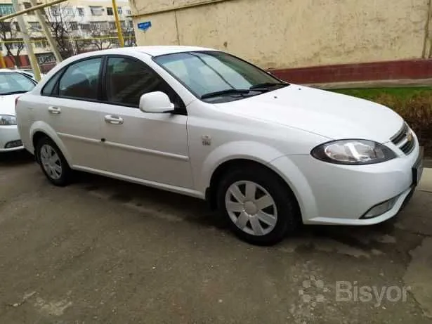 Chevrolet Lacetti, 2 позиция 2020 года