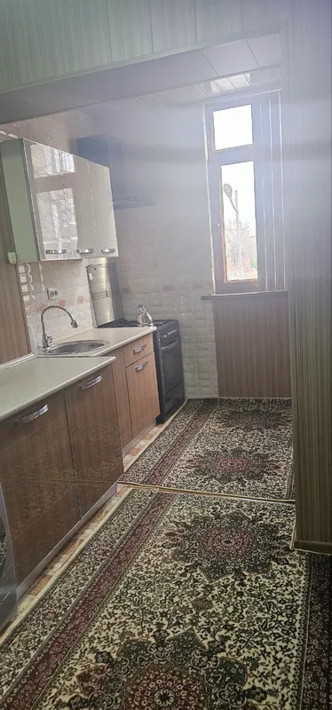 Аренда квартиры, Кара-Камыш 2/4, рядом с базаром Коча Юзи 3 Аренда квартиры, Кара-Камыш 2/4, рядом с базаром Коча Юзи 3