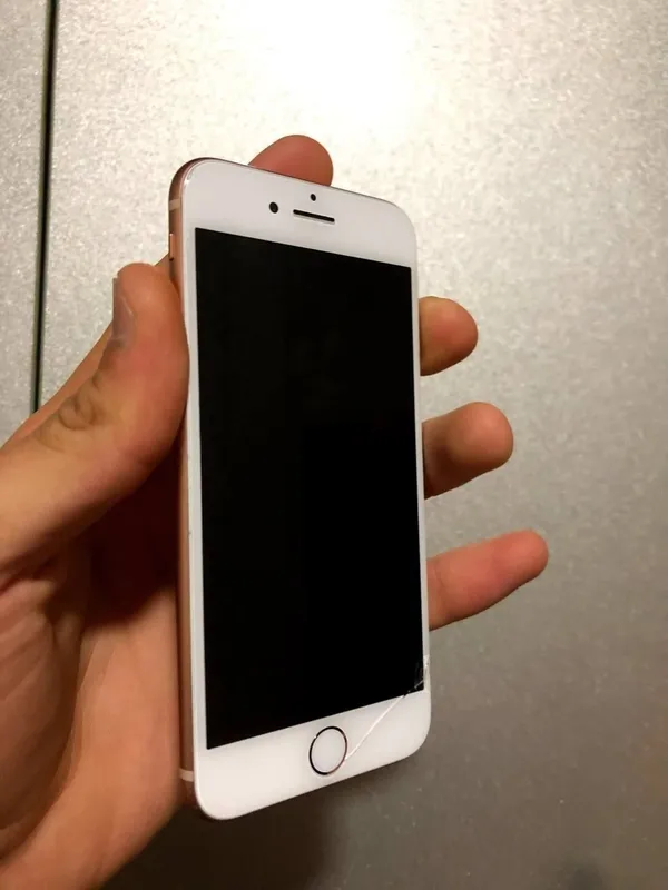 iphone 8 в идеальном состоянии 64gb 4