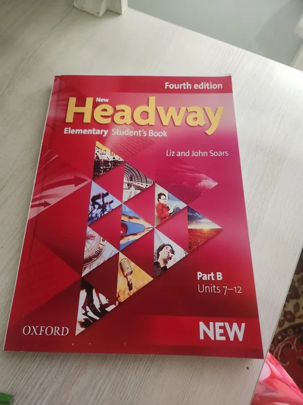 Книга Headway внутри рабочей тетради 1